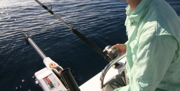 Cannon electric downrigger - Fishing World